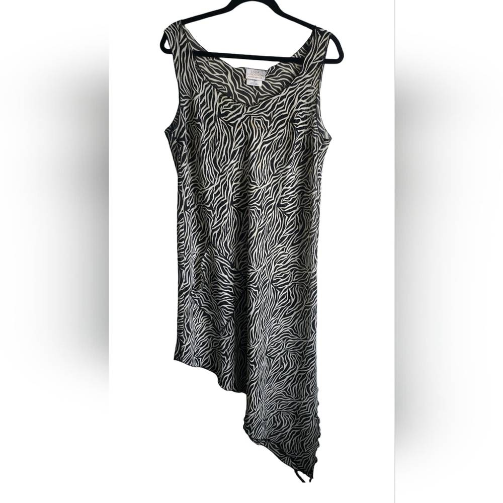 Linda Lundstrom Zebra Print Asymmetrical Hem Dress Women’s 10 Sleeveless Midi